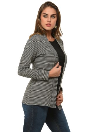 https://www.frenchtrendz.com/images/thumbs/0002676_frenchtrendz-cotton-spandex-fleece-black-grey-medium-length-patti-shrug_450.jpeg