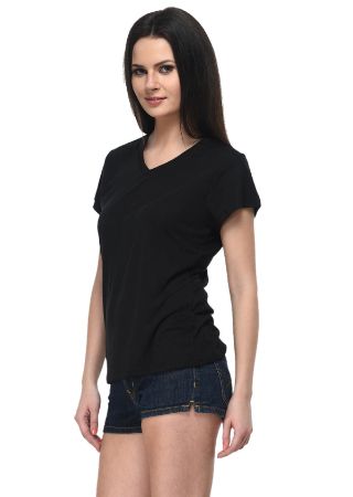 https://frenchtrendz.com/images/thumbs/0003548_frenchtrendz-poly-viscose-black-v-neck-half-sleeve-medium-length-t-shirt_450.jpeg