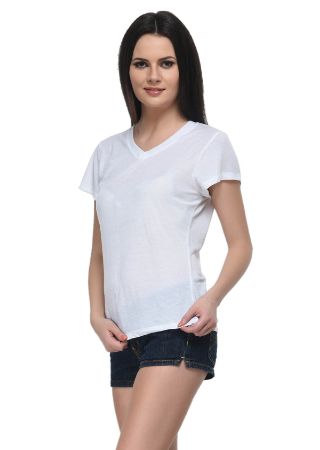 https://frenchtrendz.com/images/thumbs/0003551_frenchtrendz-poly-viscose-white-v-neck-half-sleeve-medium-length-t-shirt_450.jpeg