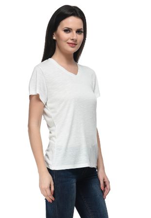 https://frenchtrendz.com/images/thumbs/0003586_frenchtrendz-viscose-slub-ivory-v-neck-short-sleeve-medium-length-top_450.jpeg